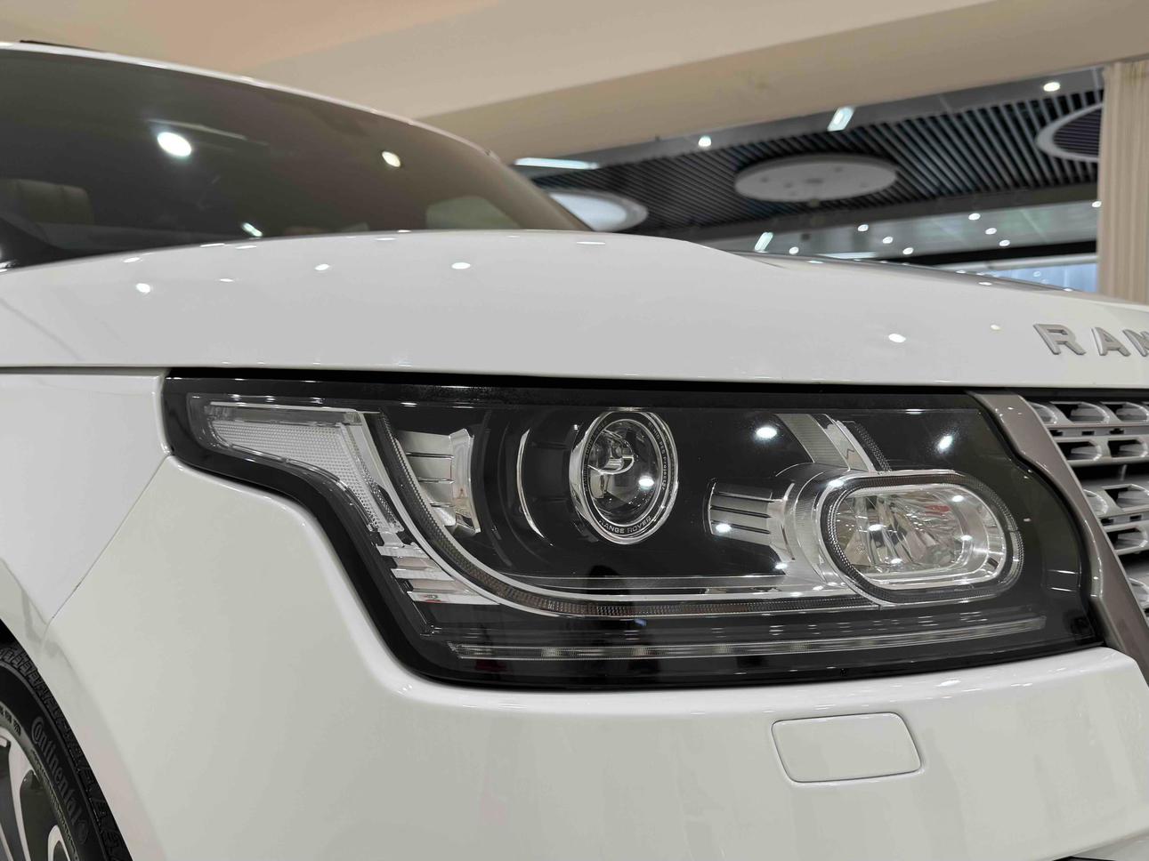Land Rover Range Rover 2017 thumb 4