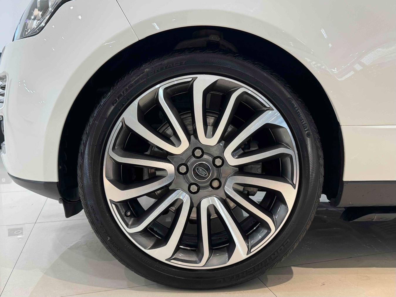 Land Rover Range Rover 2017 thumb 6