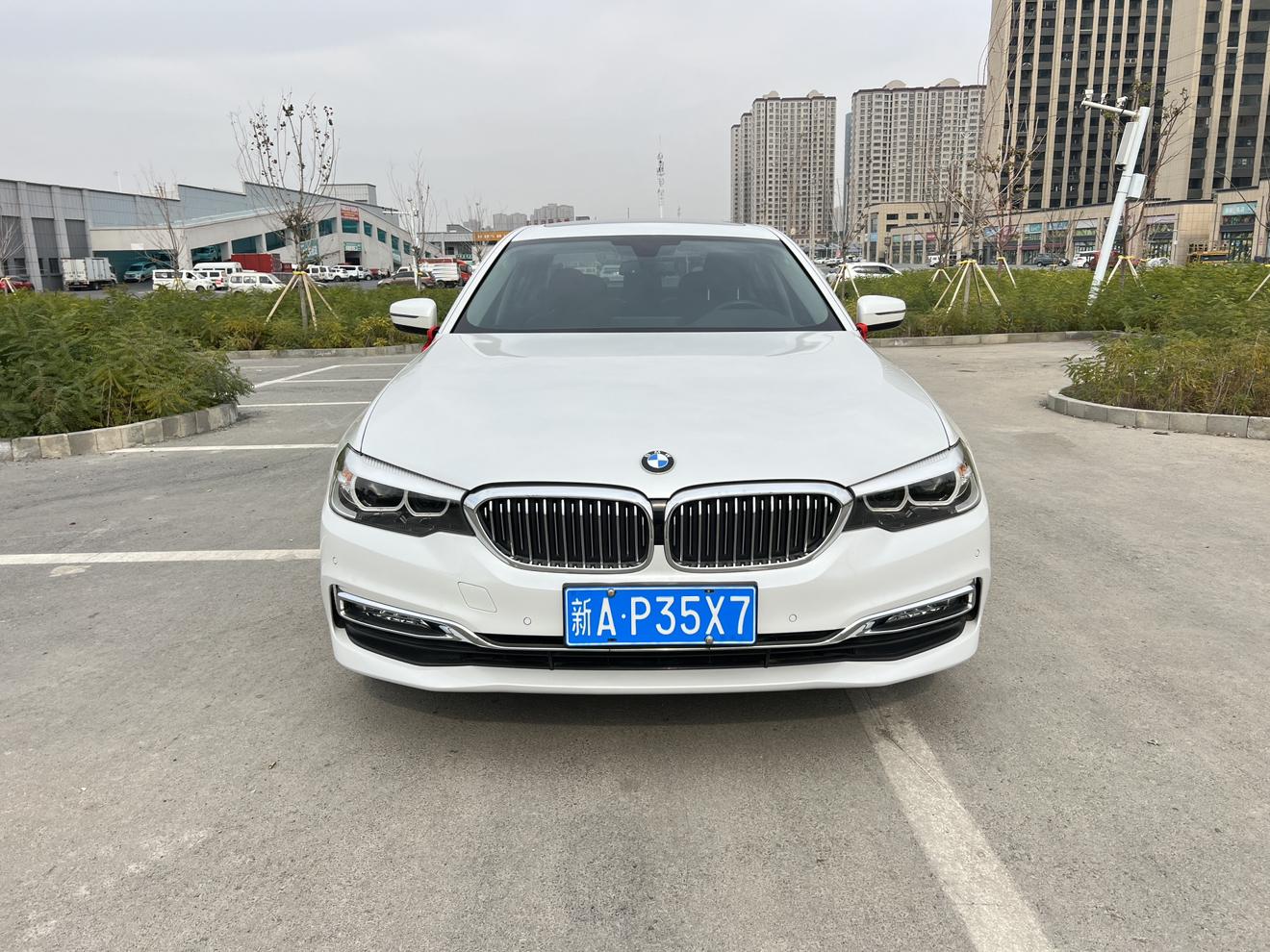 BMW 5 серии 2018 thumb 9