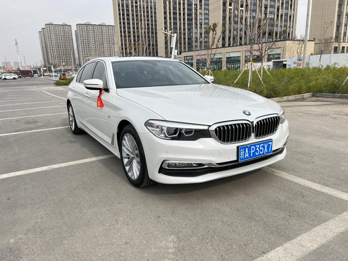 BMW 5 серии 2018 thumb 10