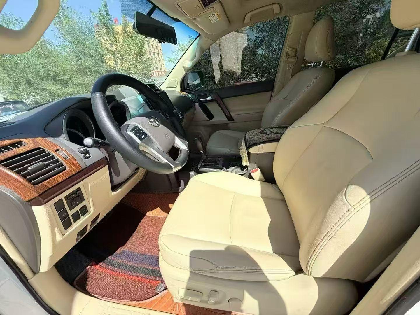 Toyota Land Cruiser Prado 2015 thumb 6