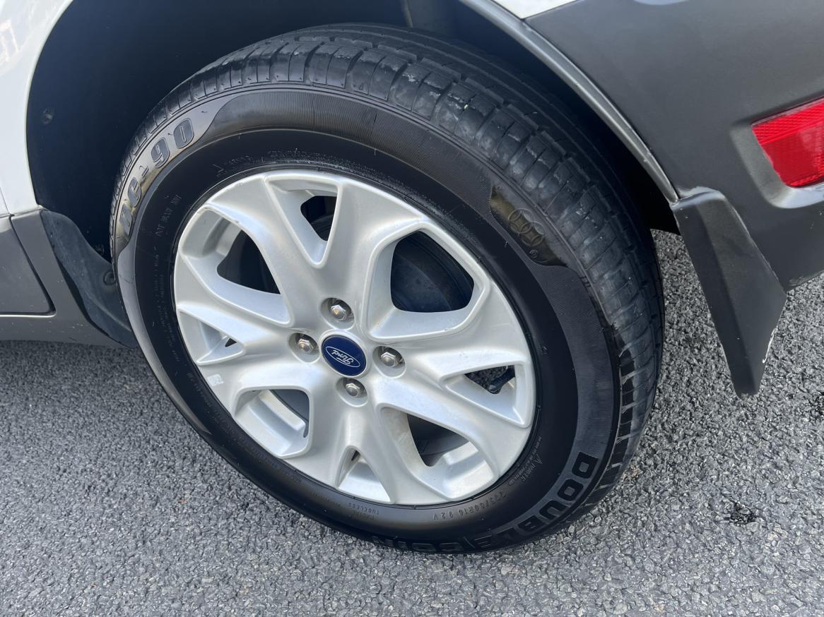 Ford EcoSport 2016 thumb 5