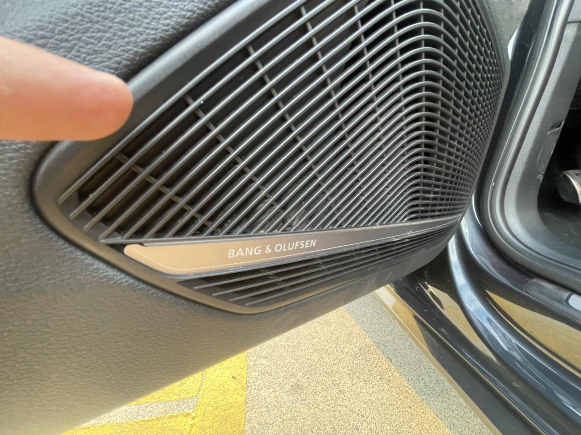 Audi S4 2019 thumb 7