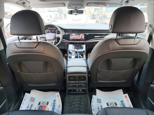 Audi Q8 2019 thumb 6