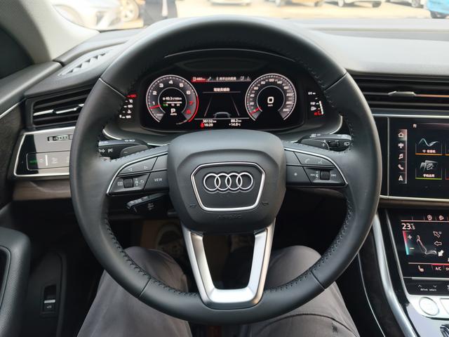 Audi Q8 2019 thumb 8