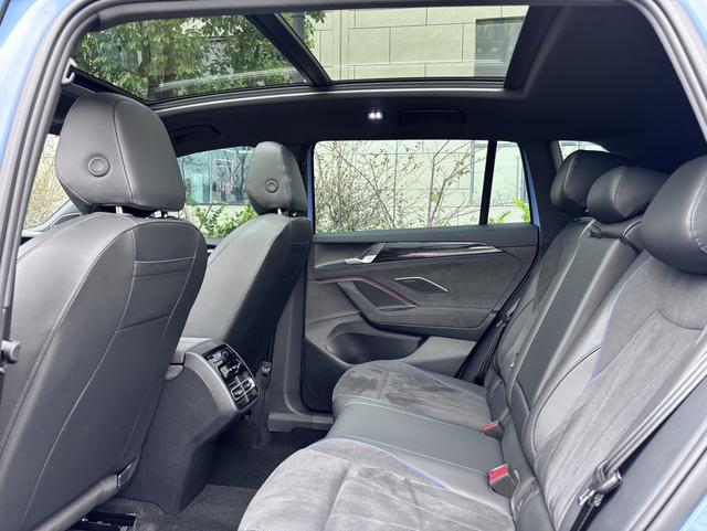 Volkswagen Tiguan 2024 thumb 5