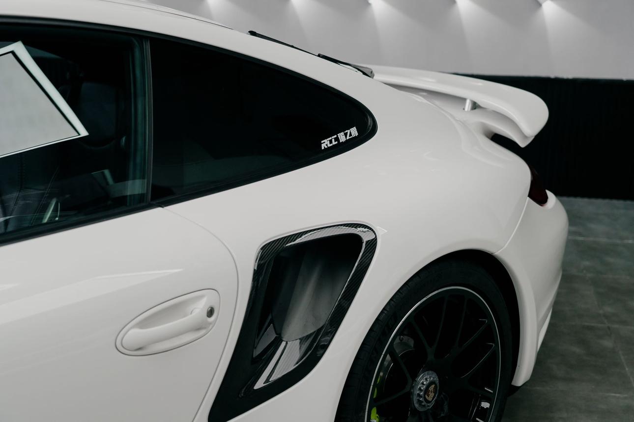 Porsche 911 2013 thumb 7