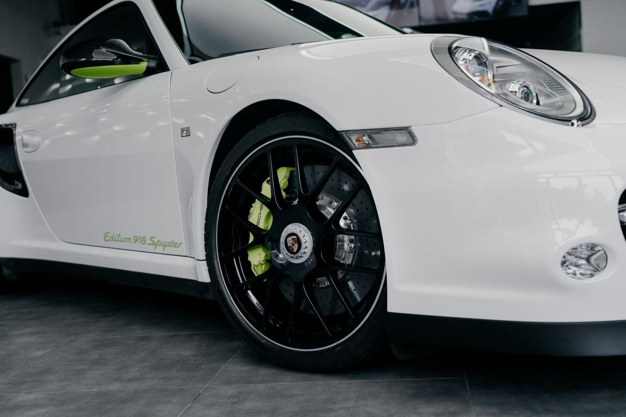 Porsche 911 2013 thumb 8