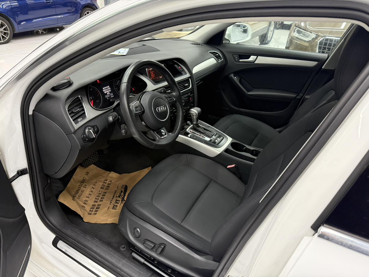 Audi A4 2013 thumb 10