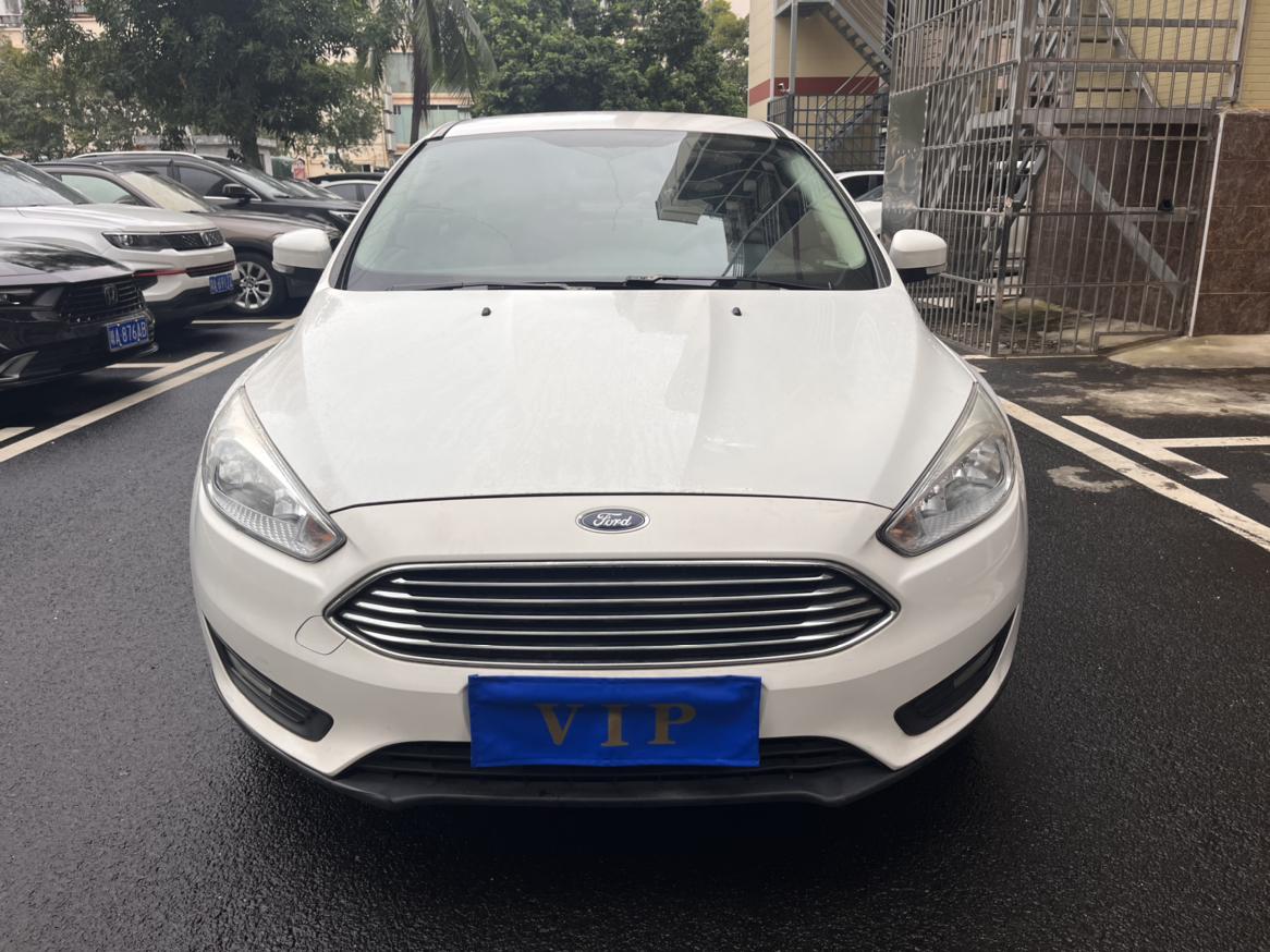 Ford Focus ST 2016 thumb 9