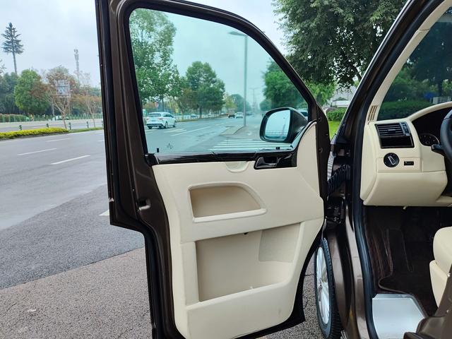 Volkswagen Caravelle 2016 thumb 7