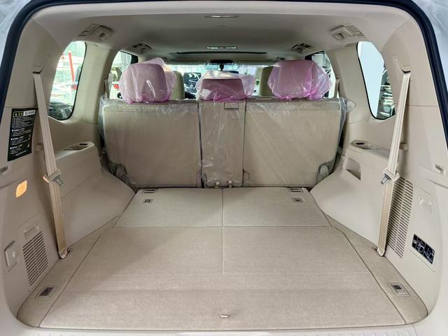 Toyota Land Cruiser 2025 thumb 4