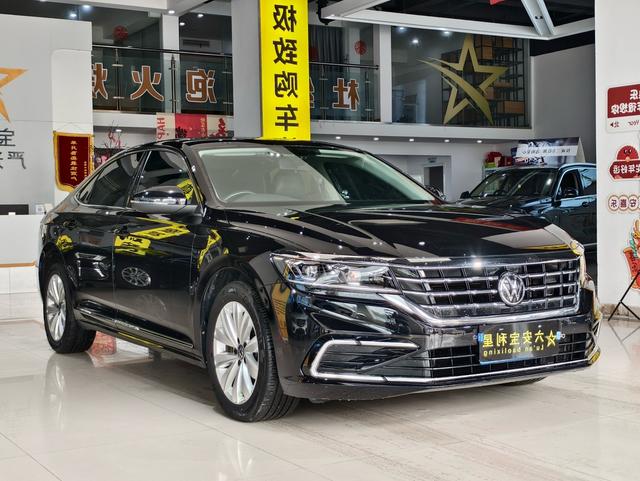 Volkswagen Passat 2021 thumb 12