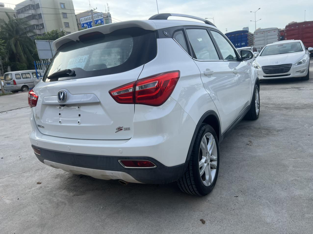 Changan CS35 2018 thumb 3