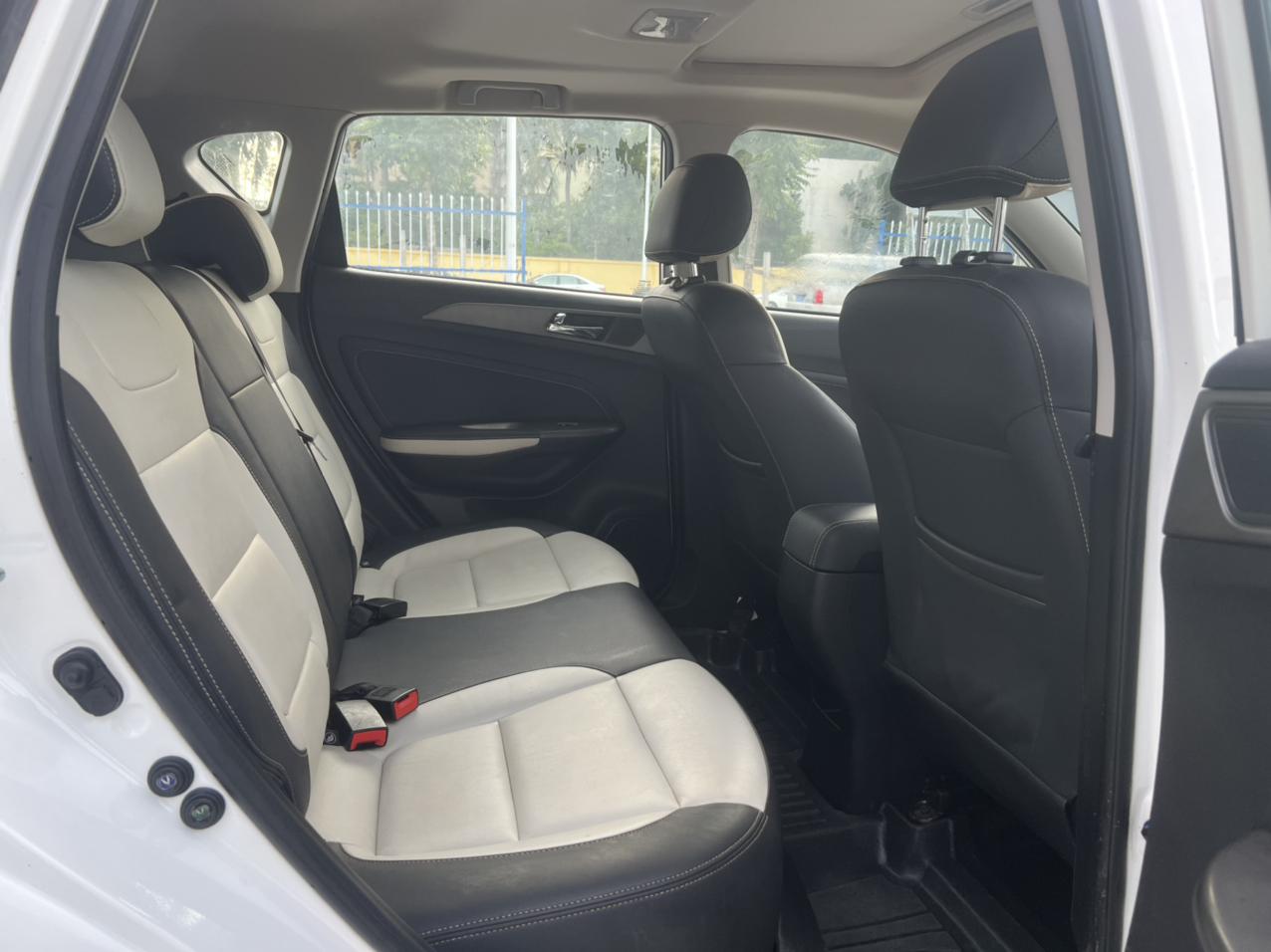 Changan CS35 2018 thumb 8
