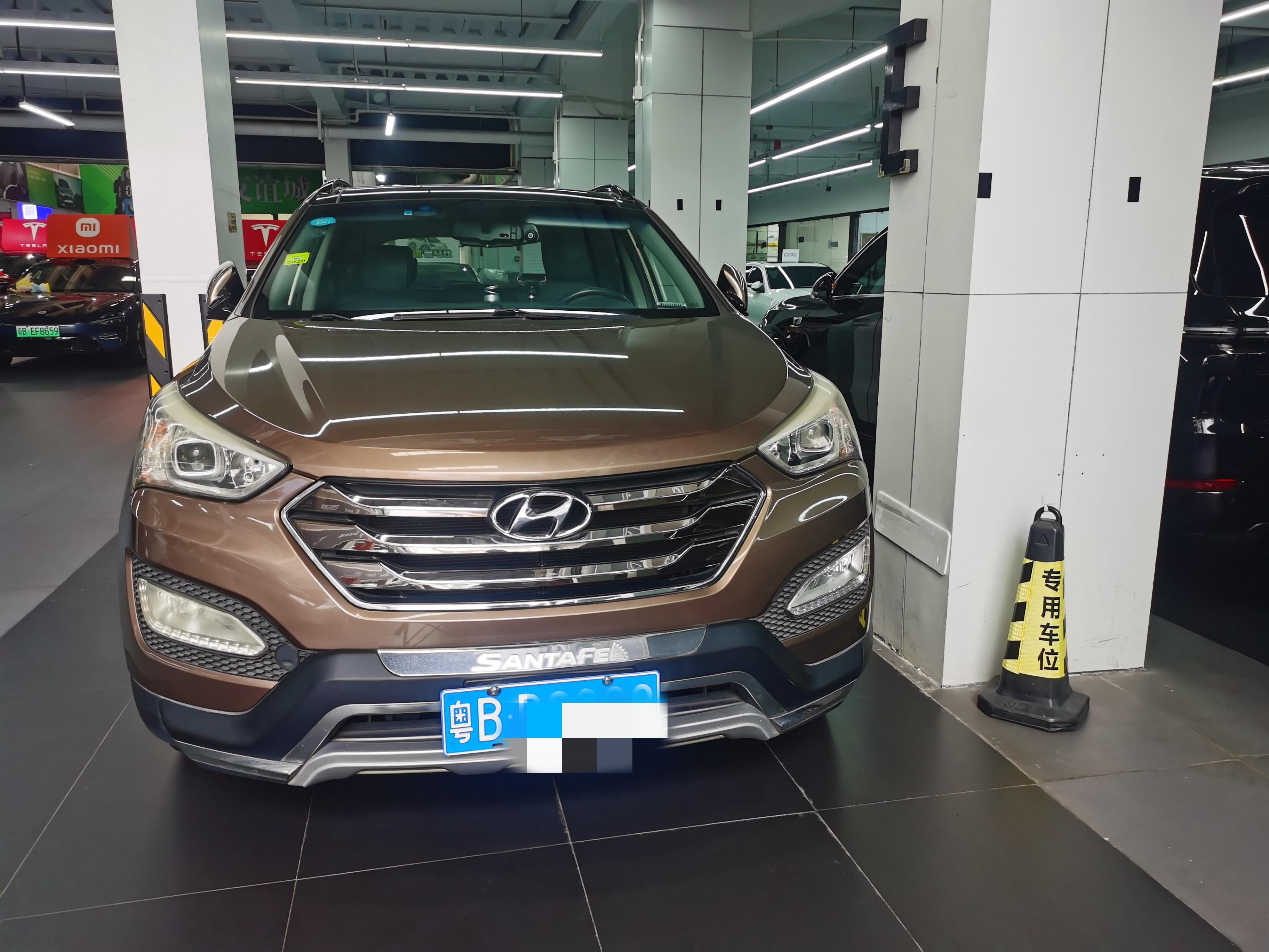 Hyundai Santa Fe 2013 thumb 9