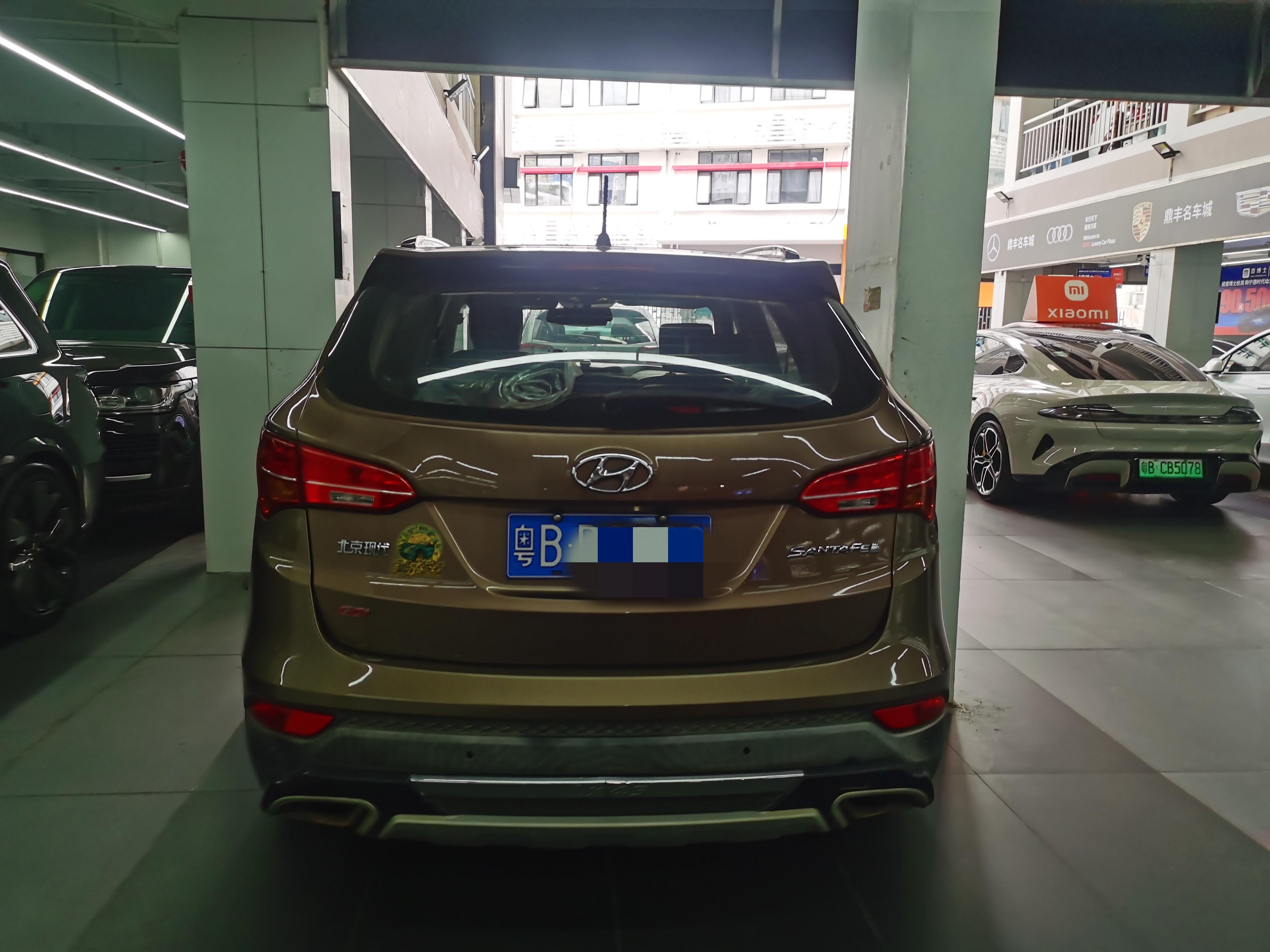 Hyundai Santa Fe 2013 thumb 11