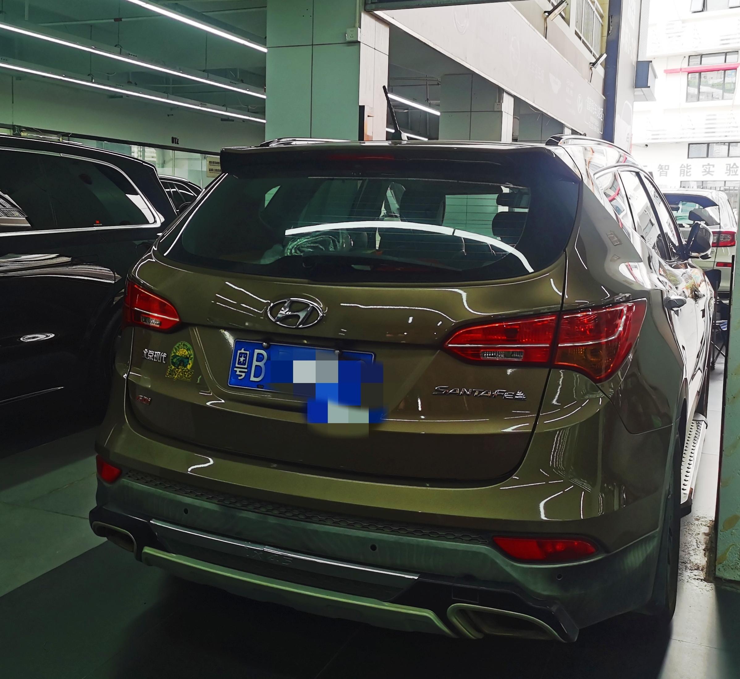 Hyundai Santa Fe 2013 thumb 12