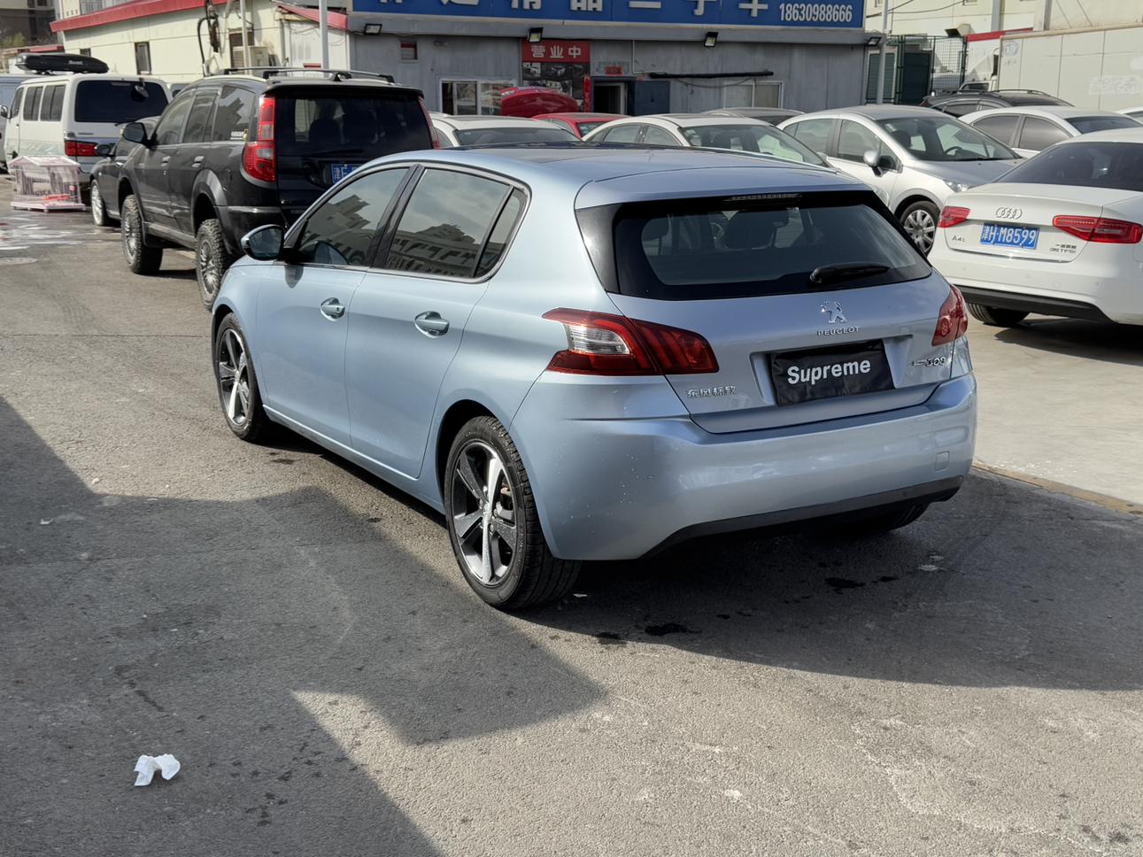 Peugeot 308 2016 thumb 11
