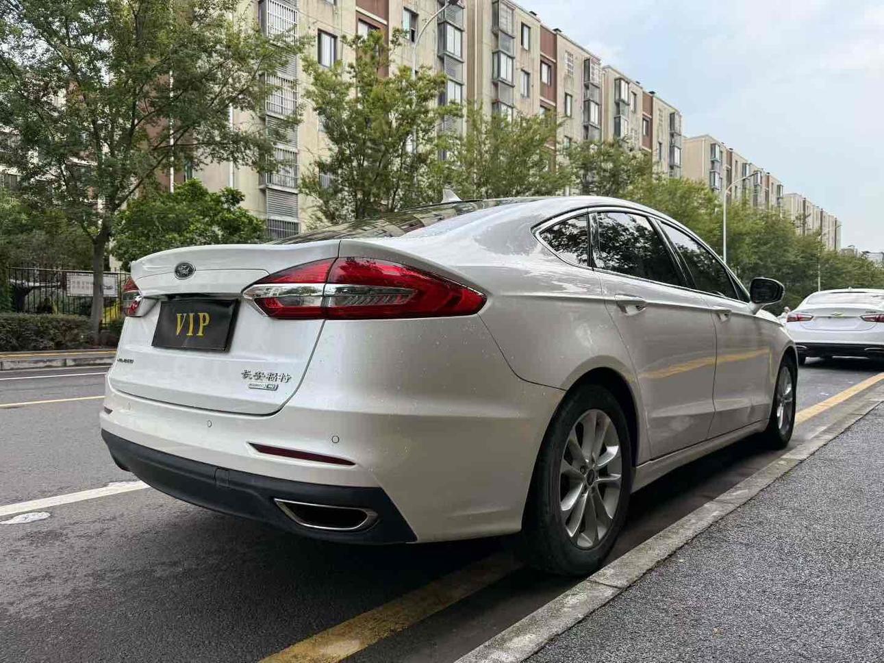 Ford Mondeo 2019 thumb 4