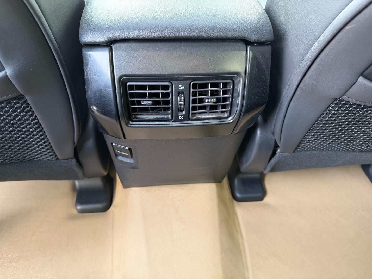 Toyota Land Cruiser Prado 2017 thumb 5