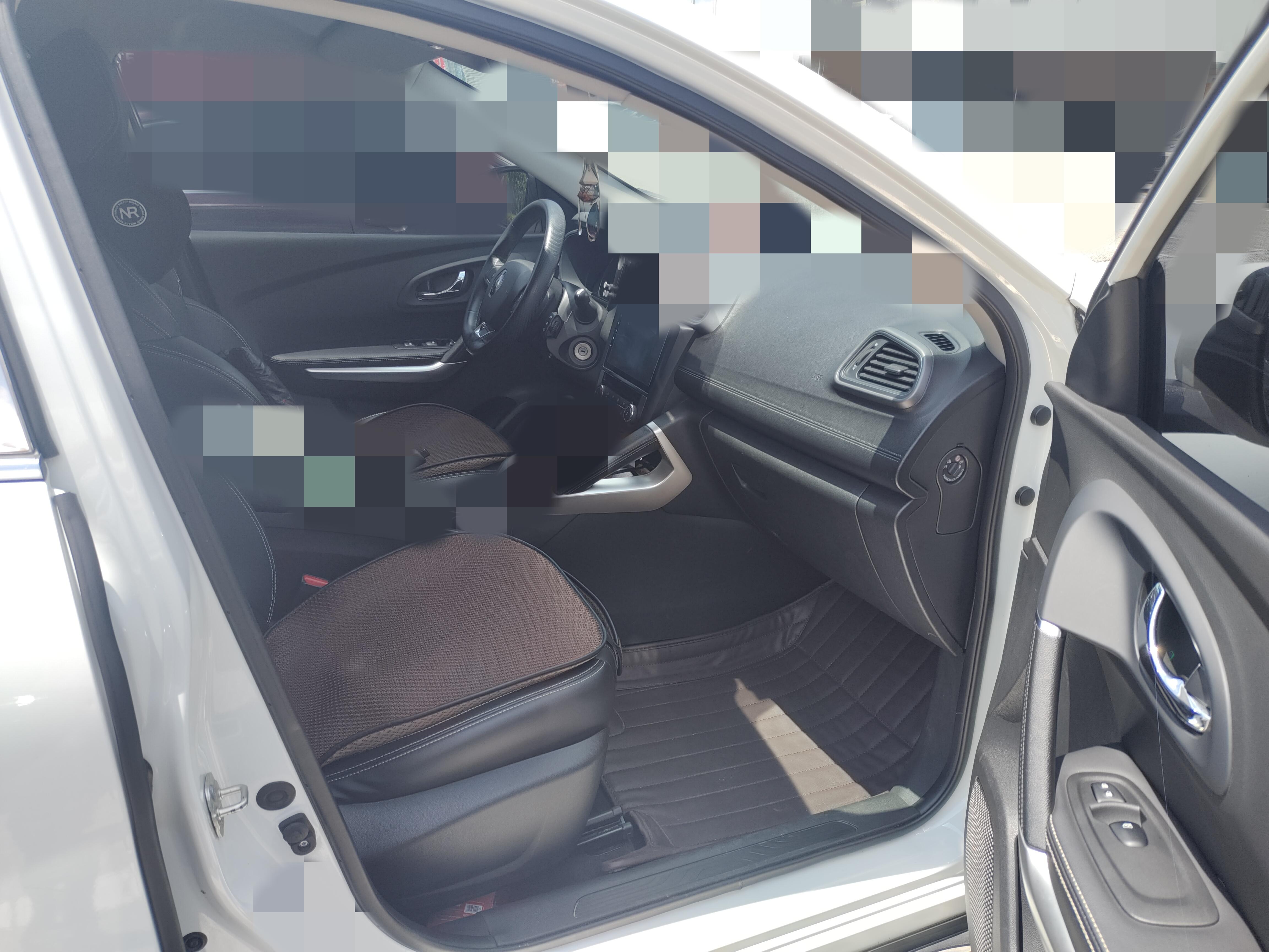 Renault Clio 2018 thumb 2