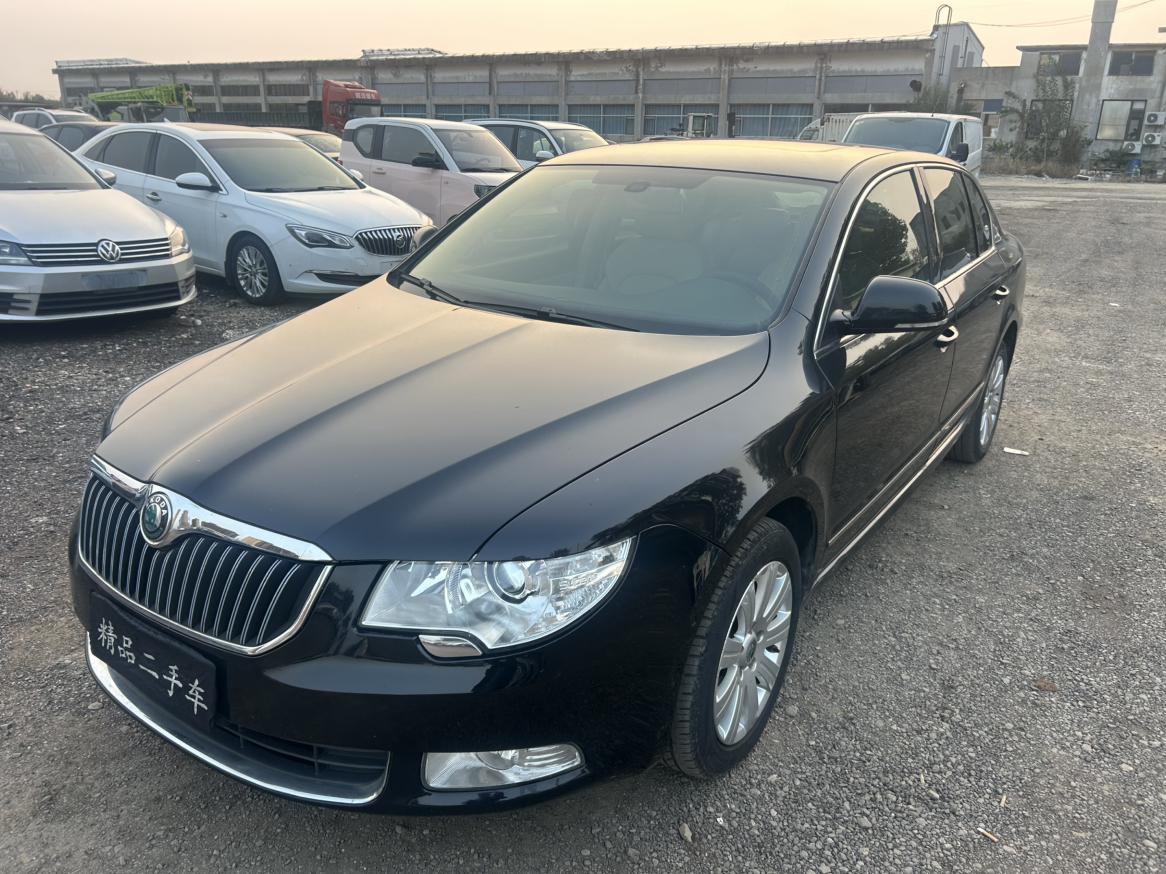 Skoda Octavia 2013 thumb 8