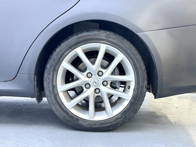 Lexus IS 2011 thumb 7