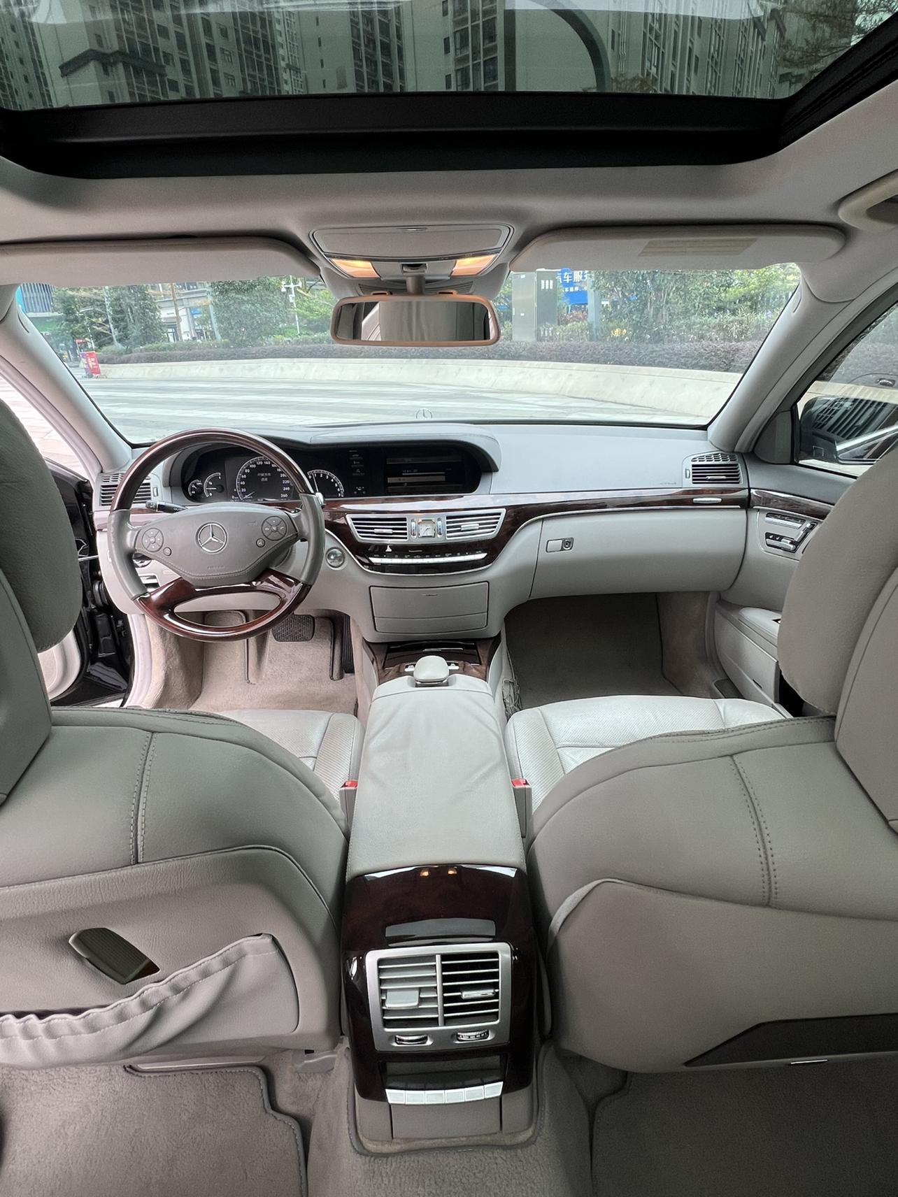 Mercedes-Benz S-Class 2012 thumb 6