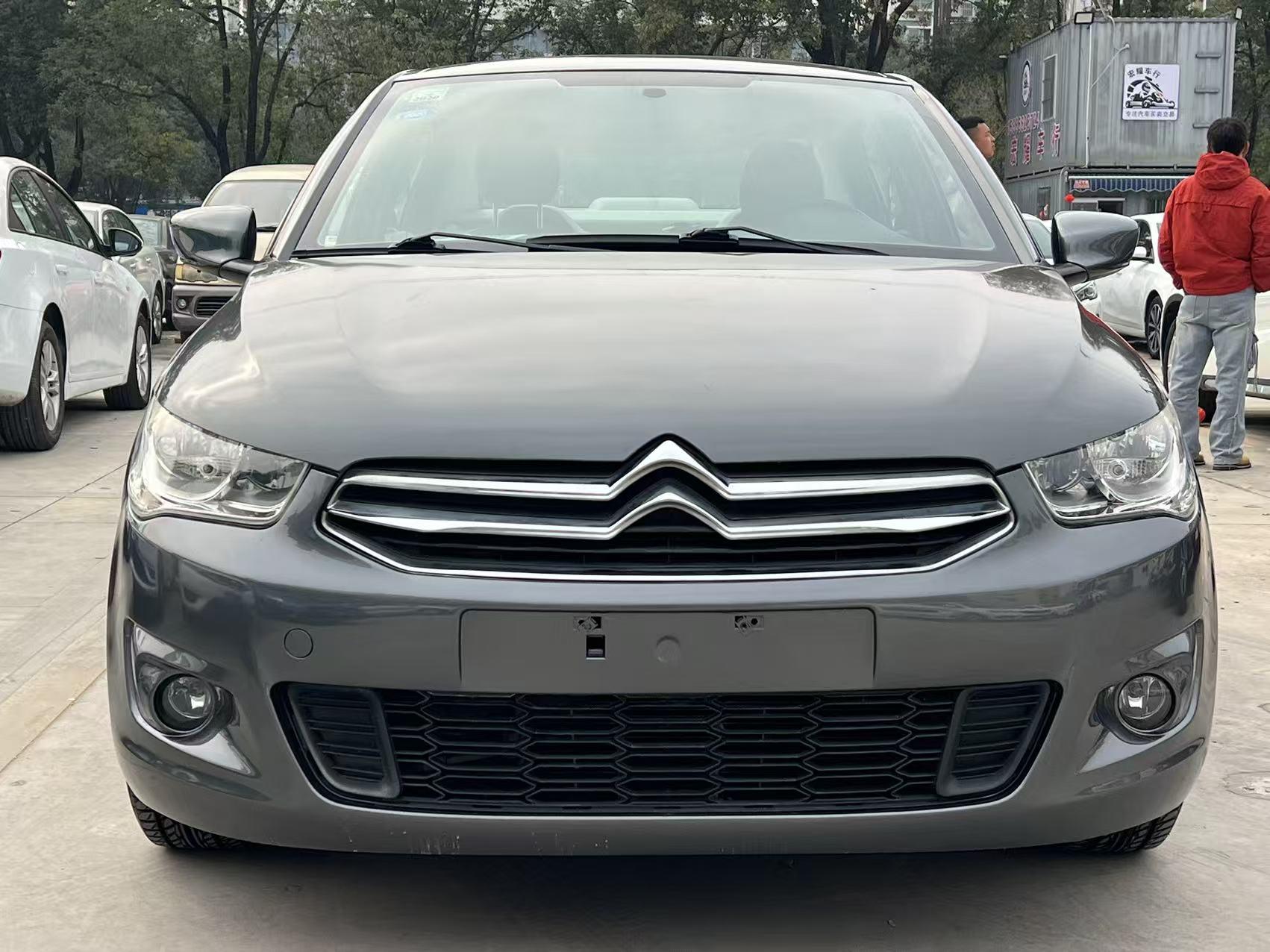 Citroen Elysee 2014 thumb 10