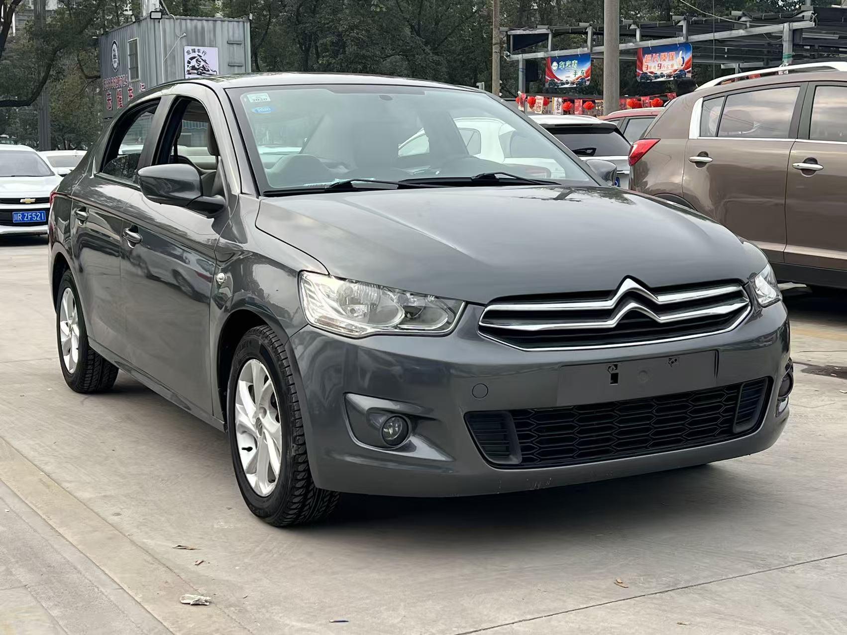 Citroen Elysee 2014 thumb 11