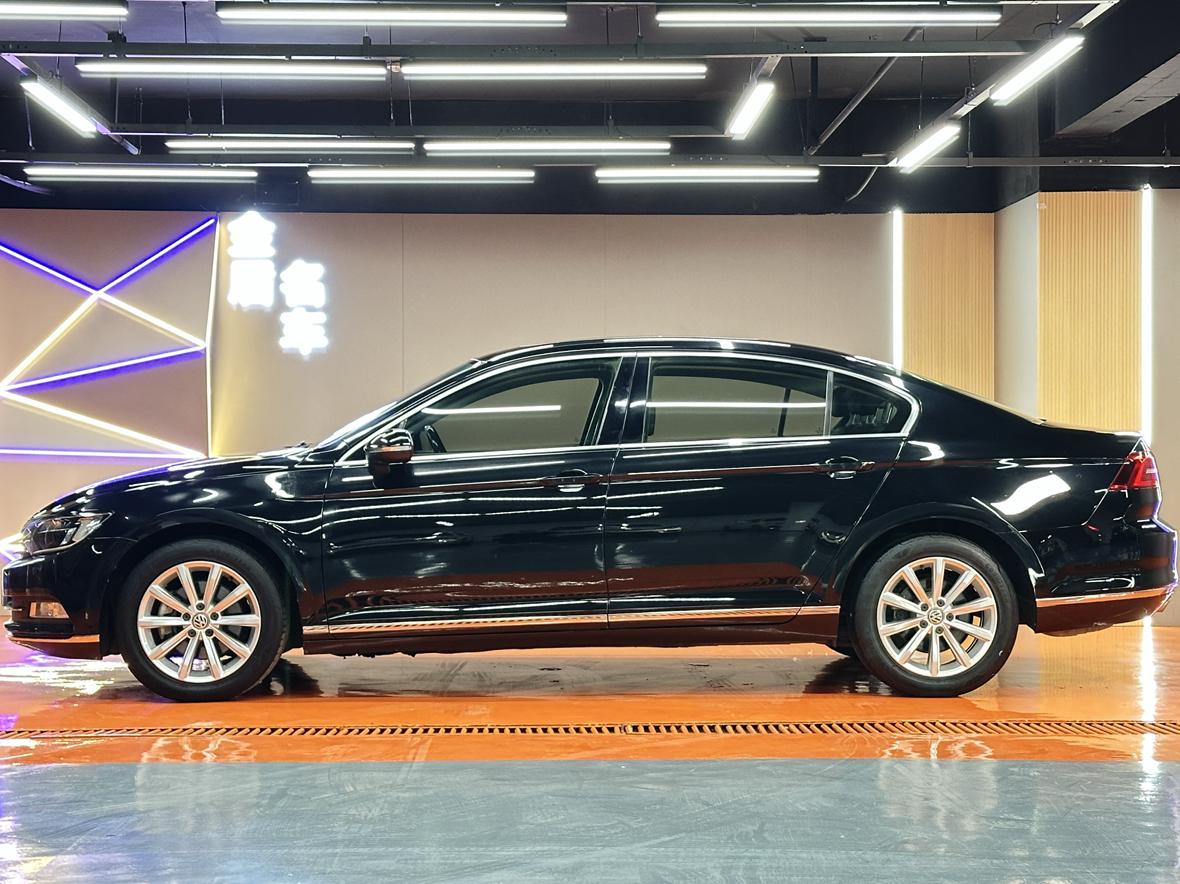 Volkswagen Magotan 2018 thumb 2