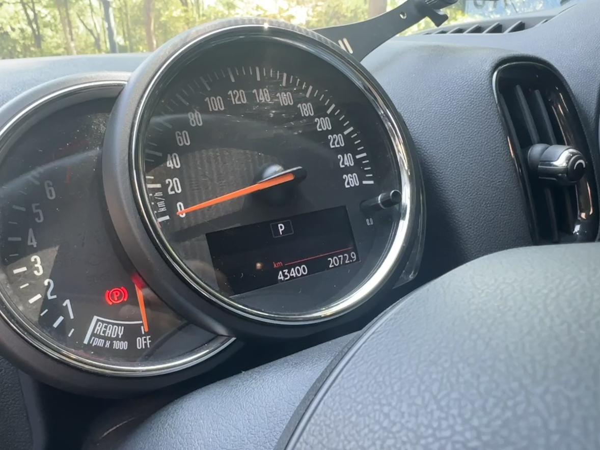 Mini Countryman 2019 thumb 5