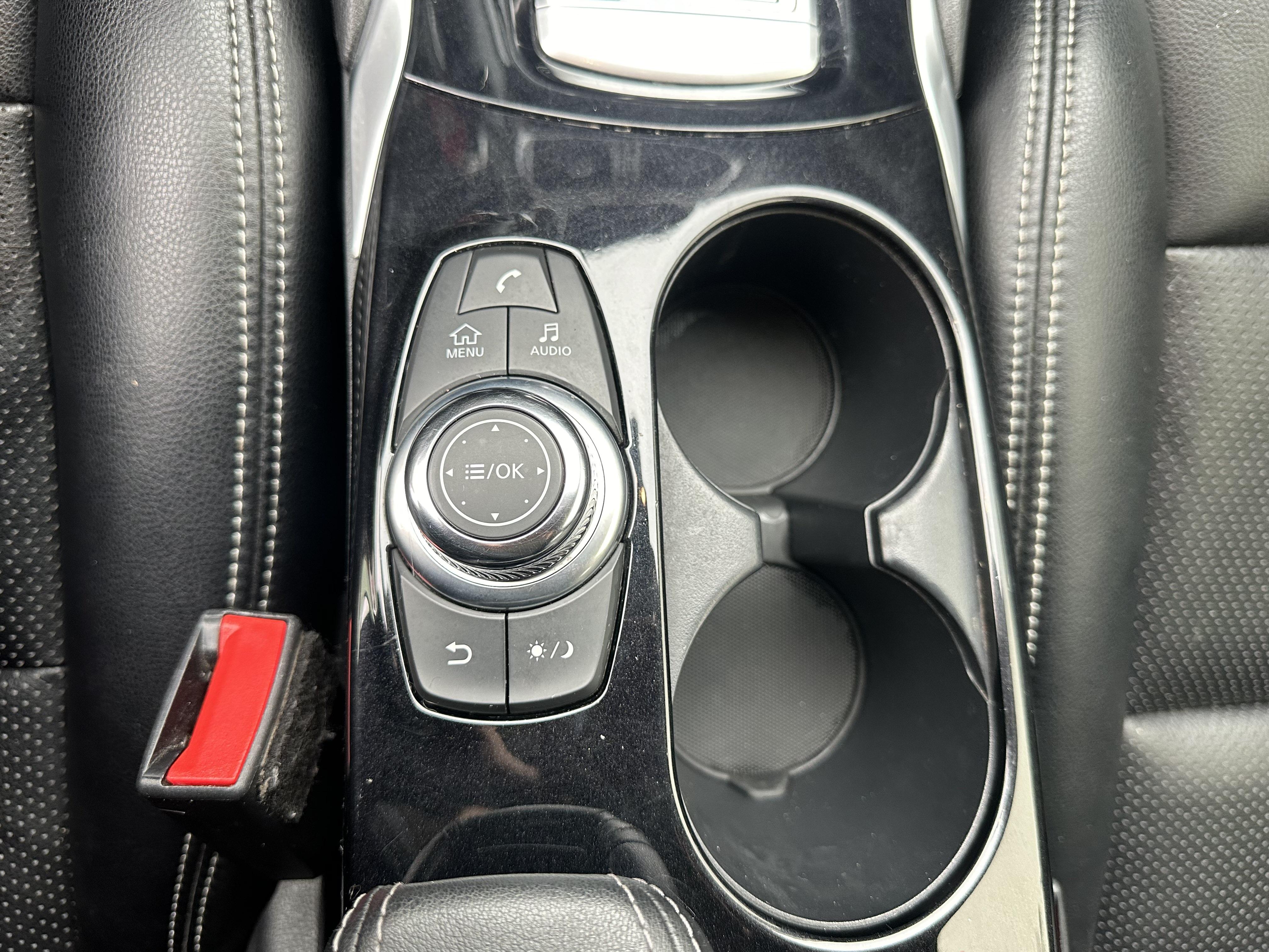 Infiniti QX30 2018 thumb 12