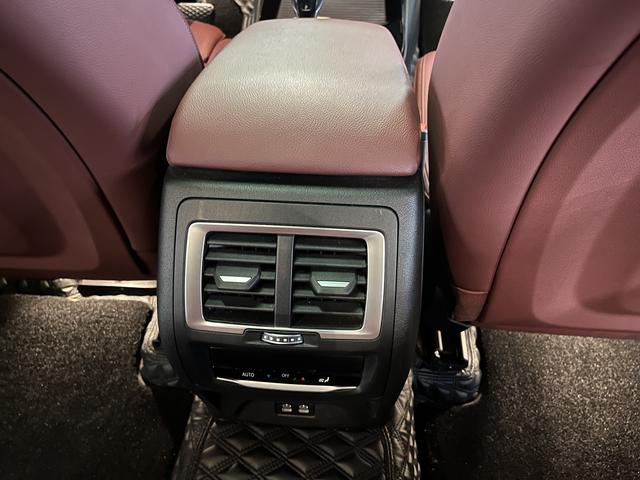 BMW X3 2022 thumb 10