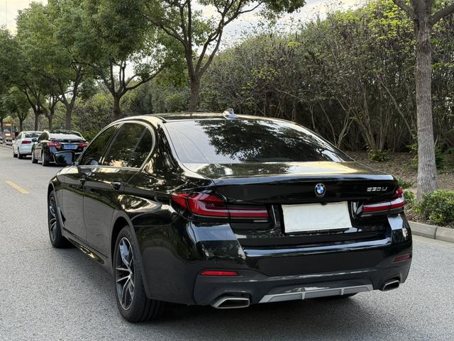 BMW 5 серии 2022 thumb 6