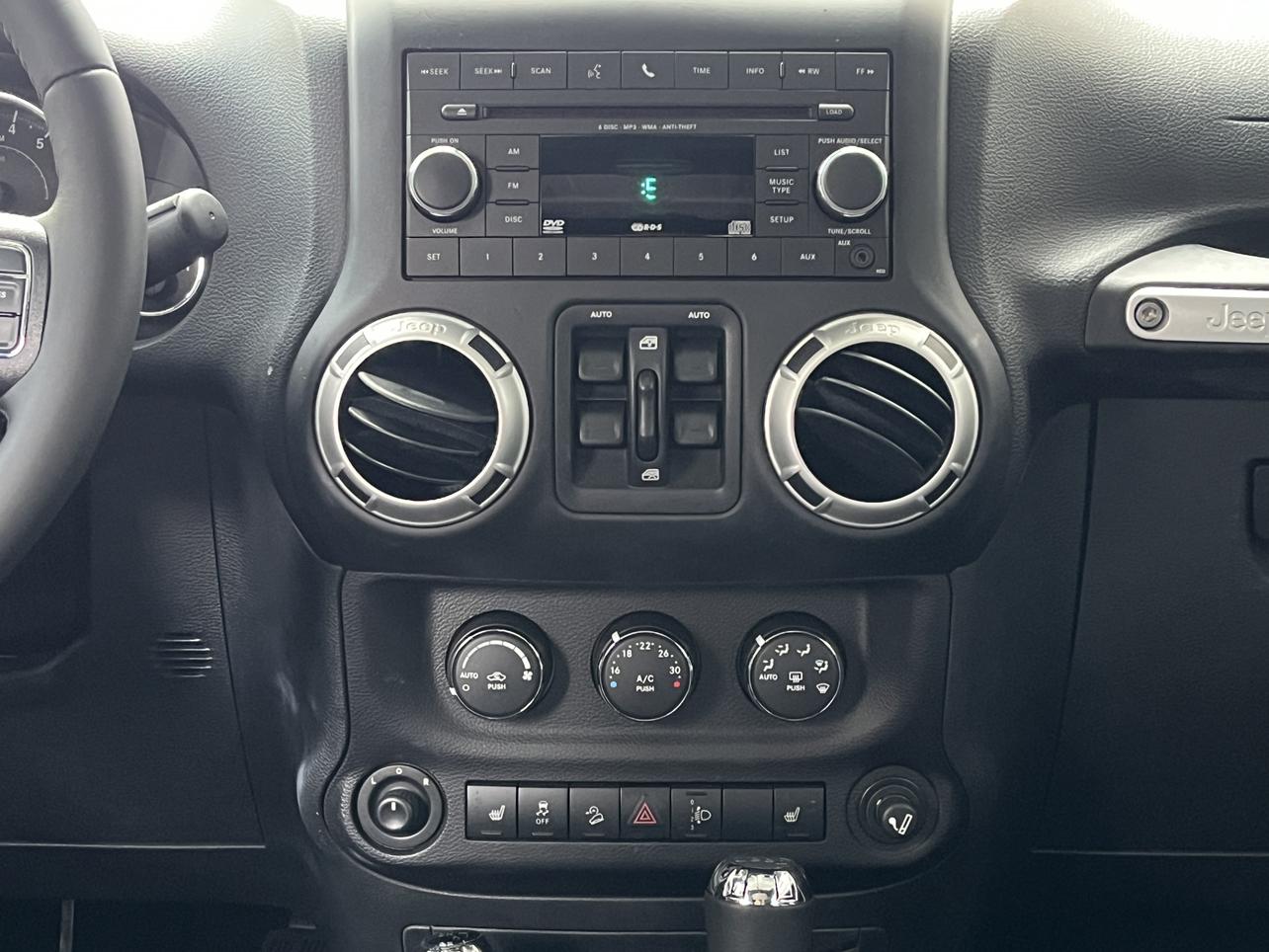 Jeep Wrangler 2016 thumb 5