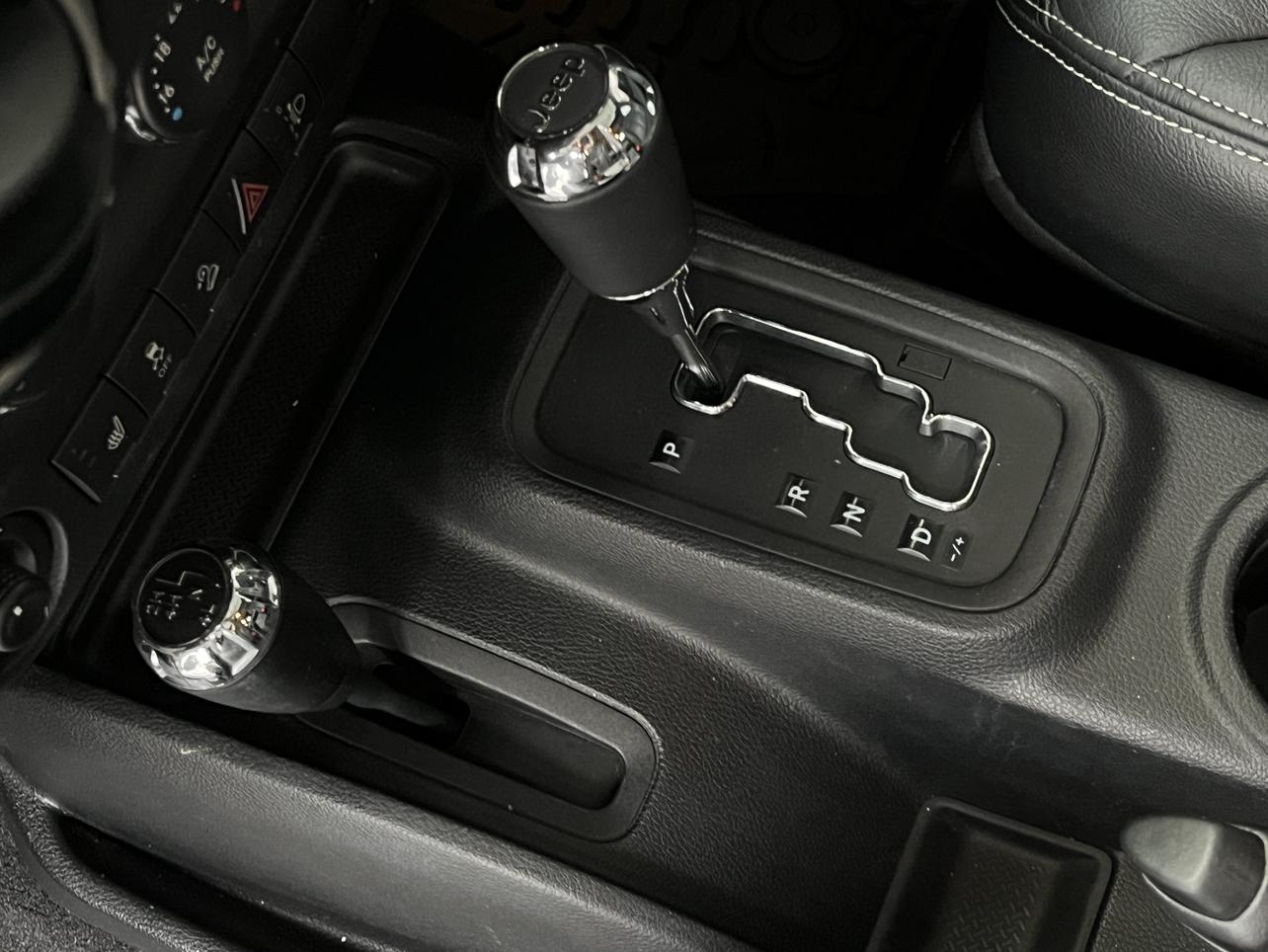 Jeep Wrangler 2016 thumb 10