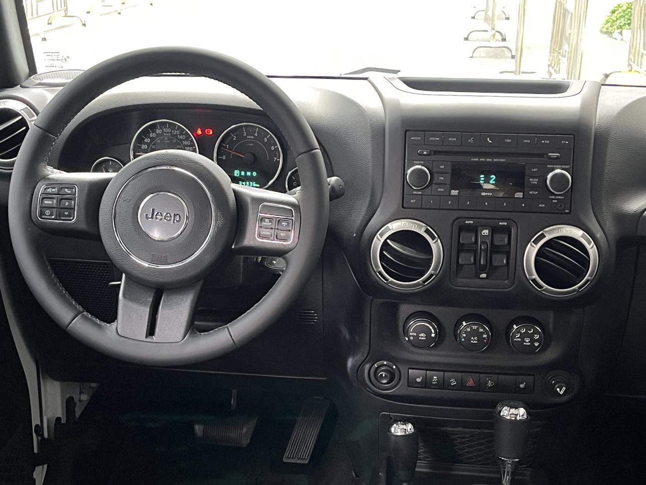 Jeep Wrangler 2016 thumb 12