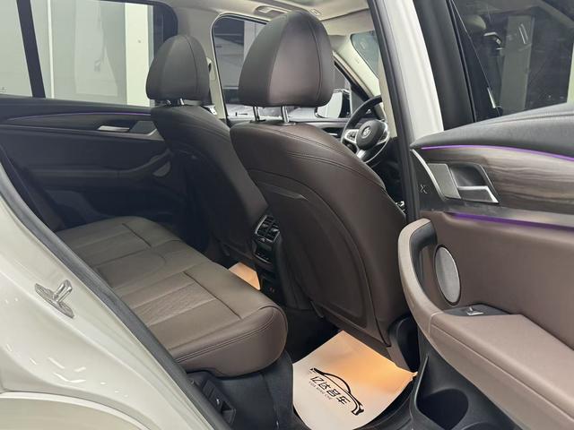 BMW X3 2022 thumb 3