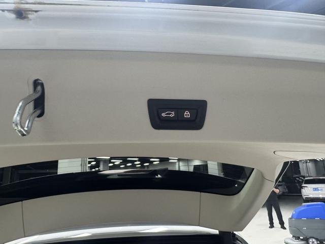 BMW X3 2022 thumb 5