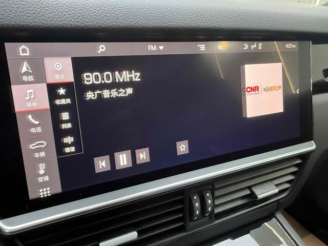 Porsche Cayenne 2019 thumb 9