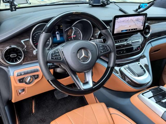 Mercedes-Benz V-Класс 2022 thumb 7