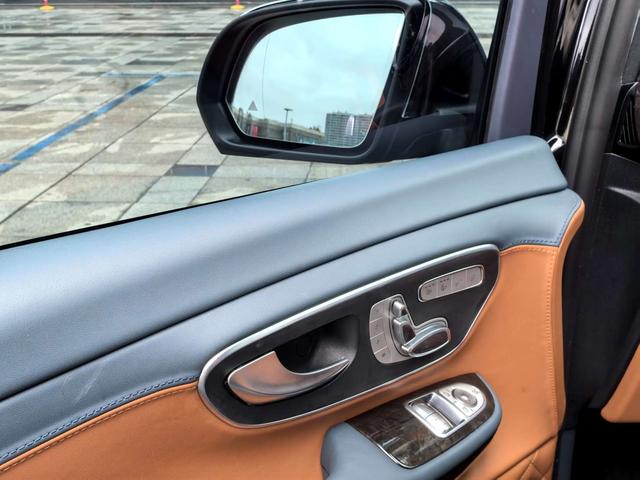 Mercedes-Benz V-Класс 2022 thumb 8
