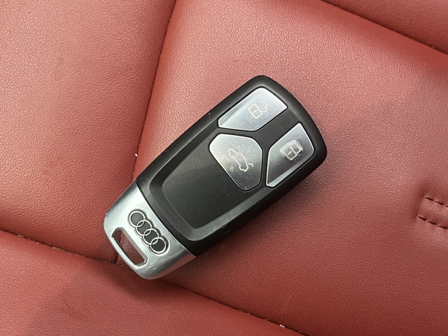 Audi A4 2024 thumb 9