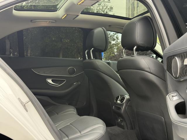 Mercedes-Benz C-Class 2021 thumb 8