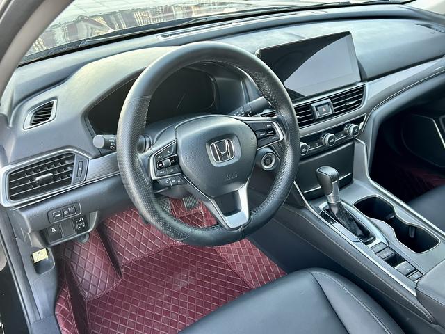 Honda Accord 2022 thumb 4