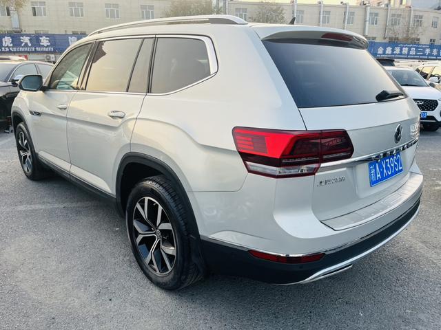 Volkswagen Teramont 2019 thumb 2
