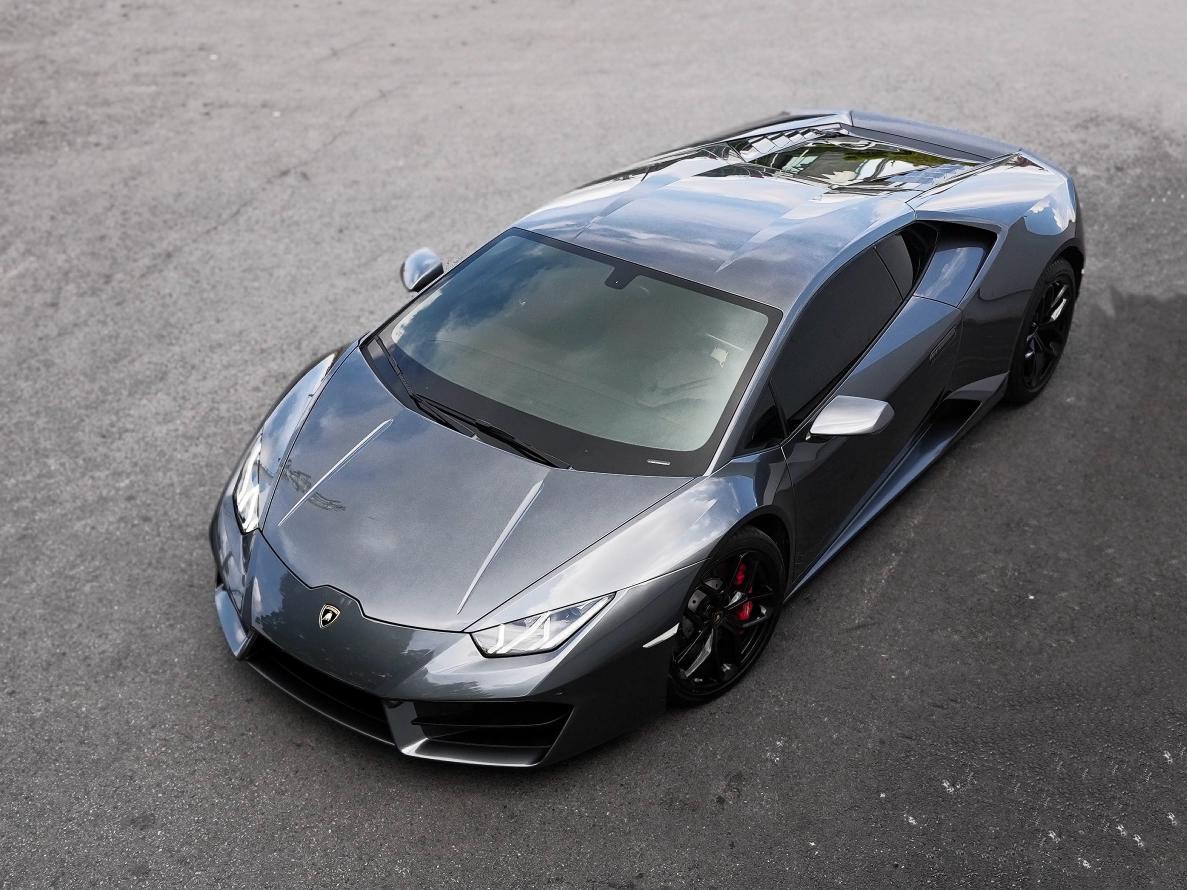Lamborghini Huracán 2017 thumb 8