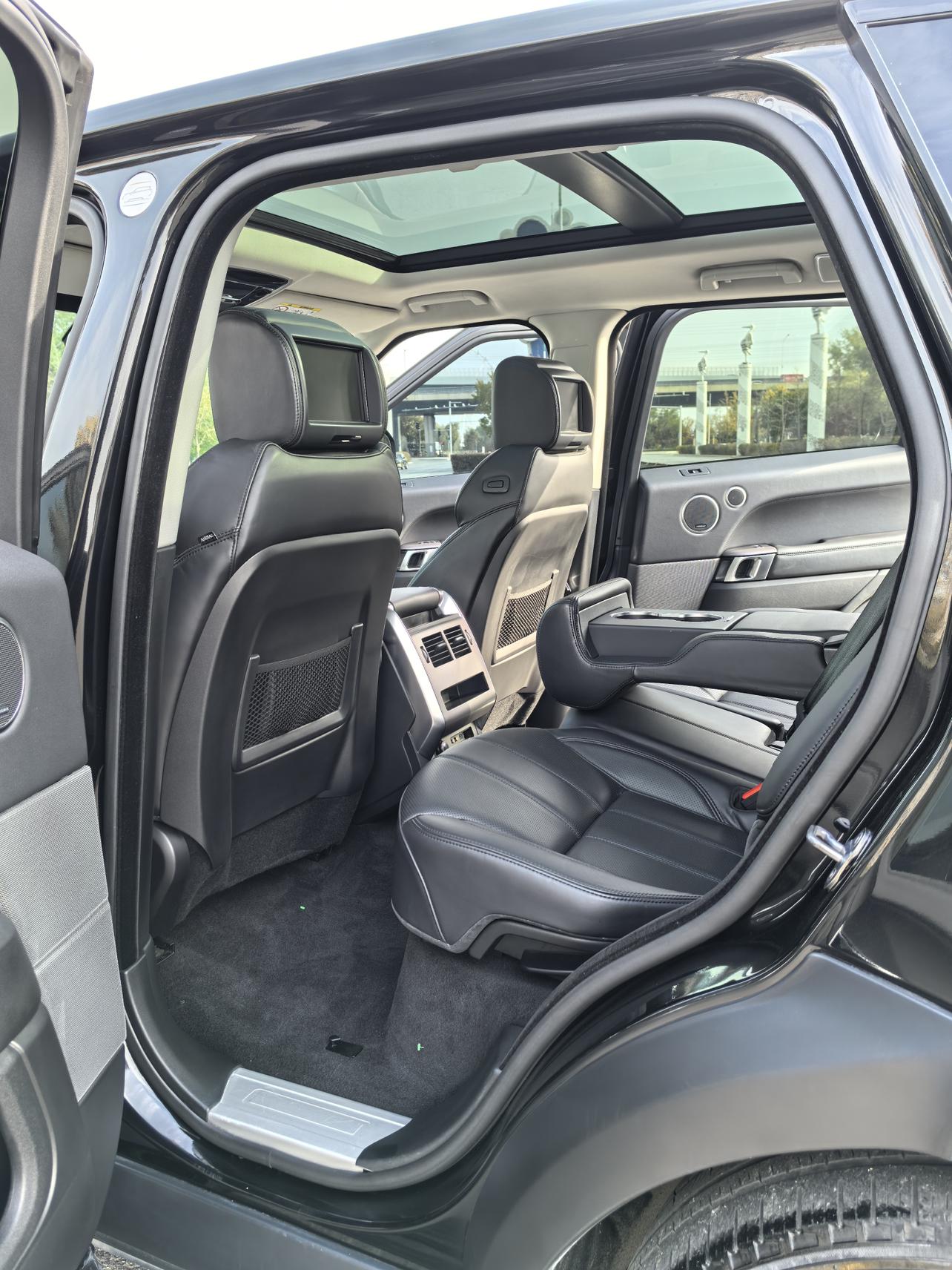 Land Rover Range Rover Sport 2016 thumb 9